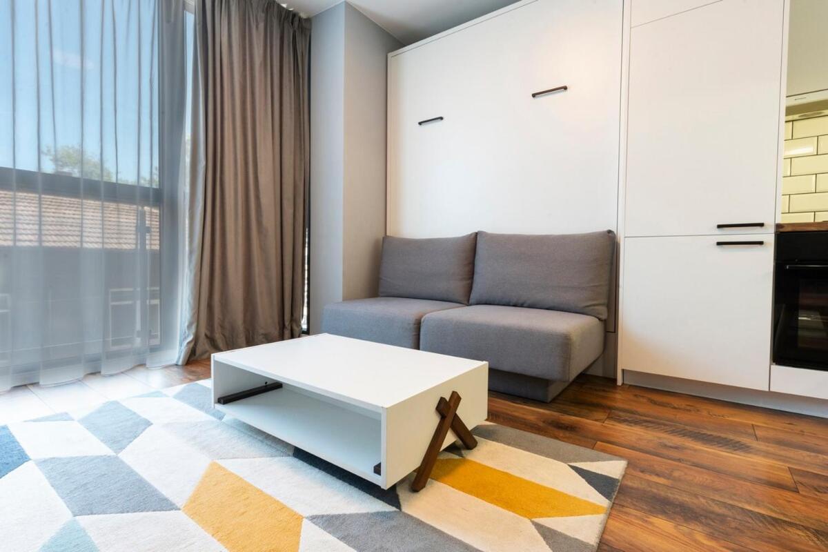 Smart In The Heart Of Apartment